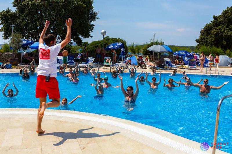 Drazica Hotel, Tamaris Villa and Villa Lovorka - фото отеля