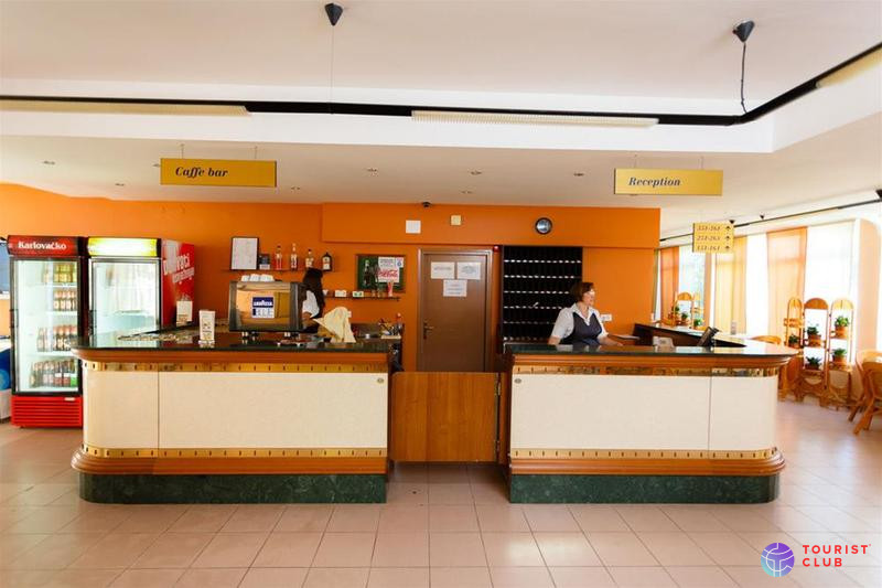 Drazica Hotel, Tamaris Villa and Villa Lovorka - фото отеля