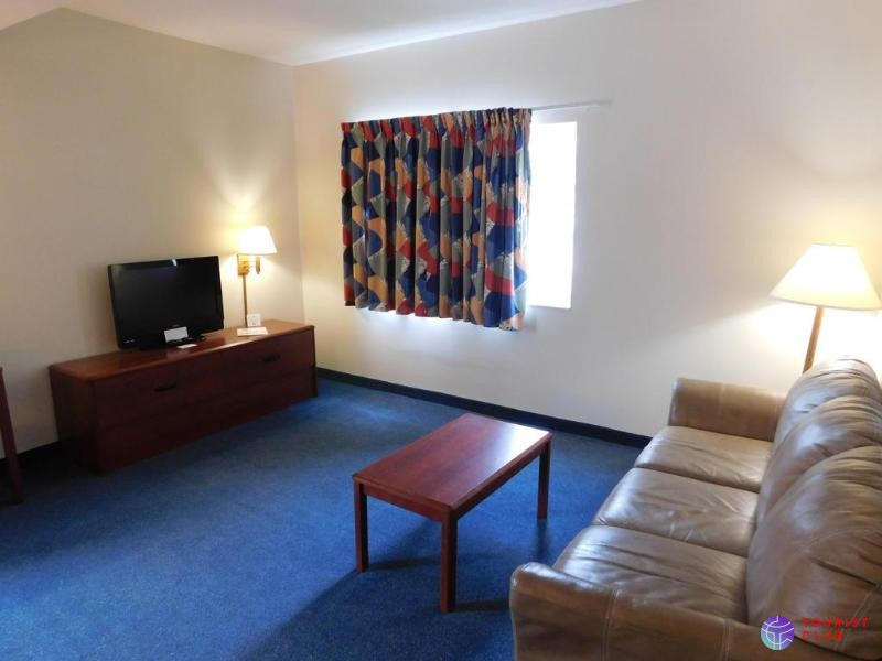 Days Inn by Wyndham Hotel Spencer IA - фото отеля