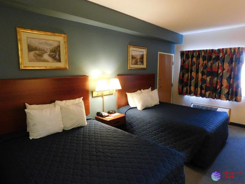 Days Inn by Wyndham Hotel Spencer IA - фото отеля