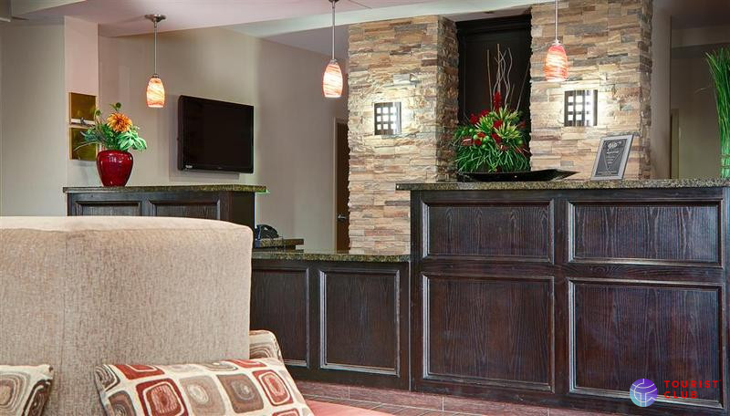 Best Western Plus Cushing Inn & Suites - фото отеля