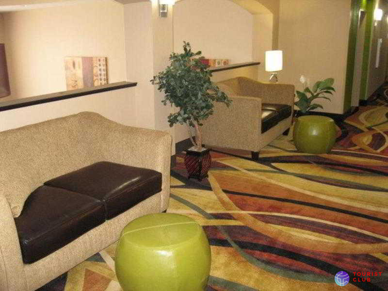 Best Western Plus Cushing Inn & Suites - фото отеля