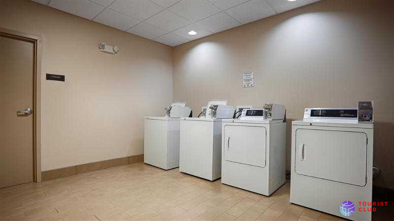 Best Western Plus Cushing Inn & Suites - фото отеля