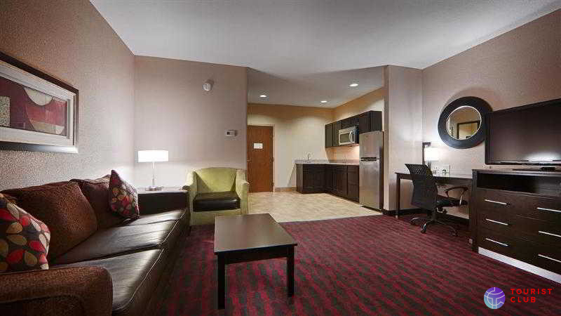 Best Western Plus Cushing Inn & Suites - фото отеля