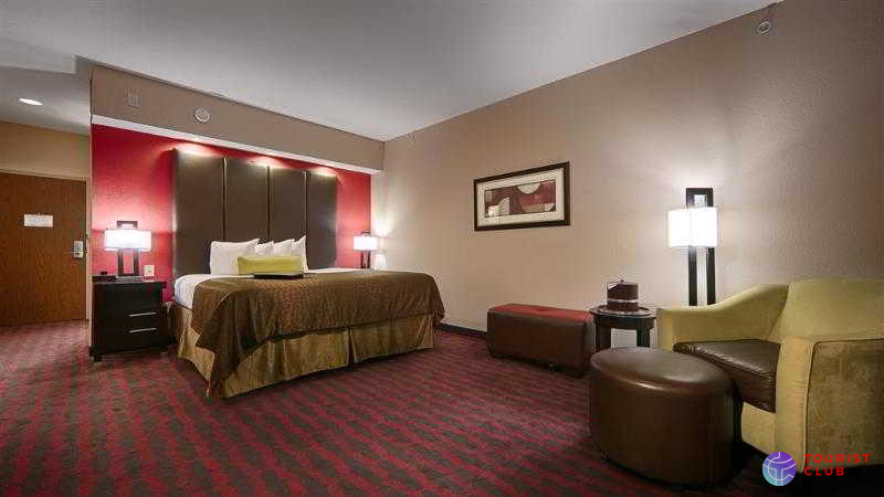 Best Western Plus Cushing Inn & Suites - фото отеля
