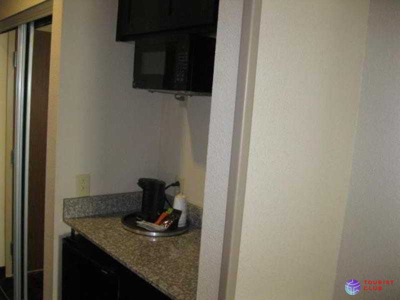 Best Western Plus Cushing Inn & Suites - фото отеля