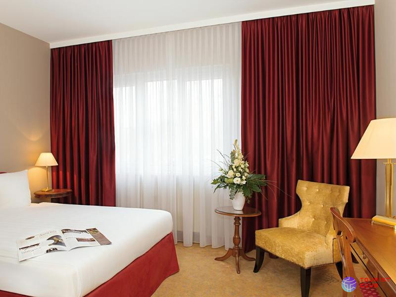 Victor's Residenz Saarlouis - фото отеля