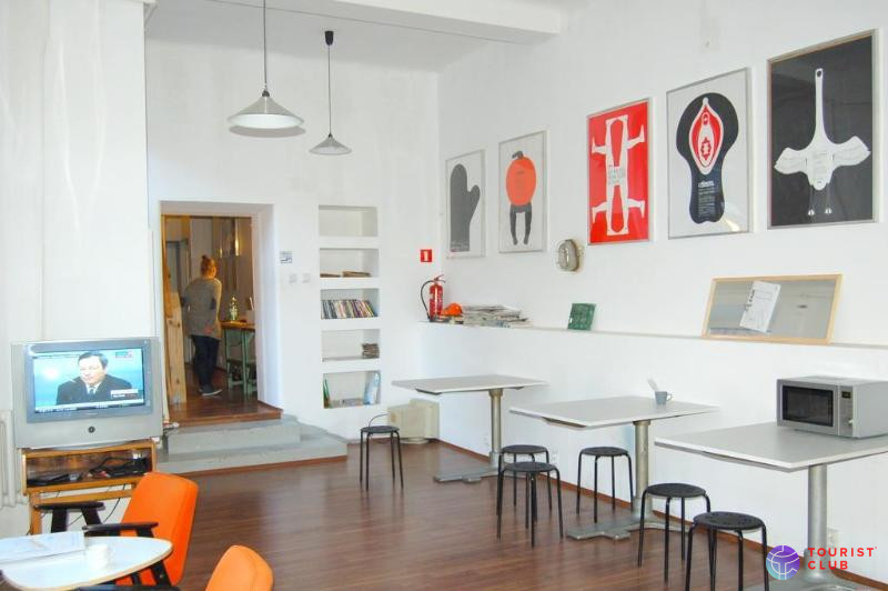 Hostel Fabryka - фото отеля