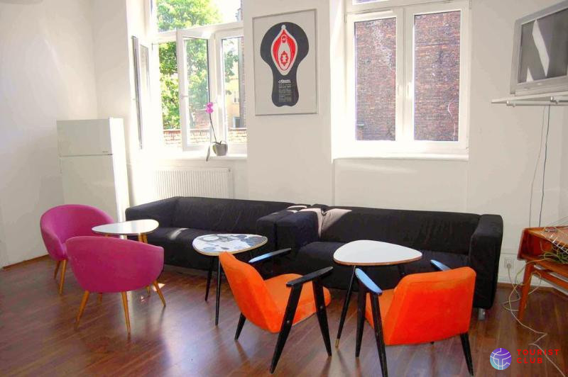 Hostel Fabryka - фото отеля