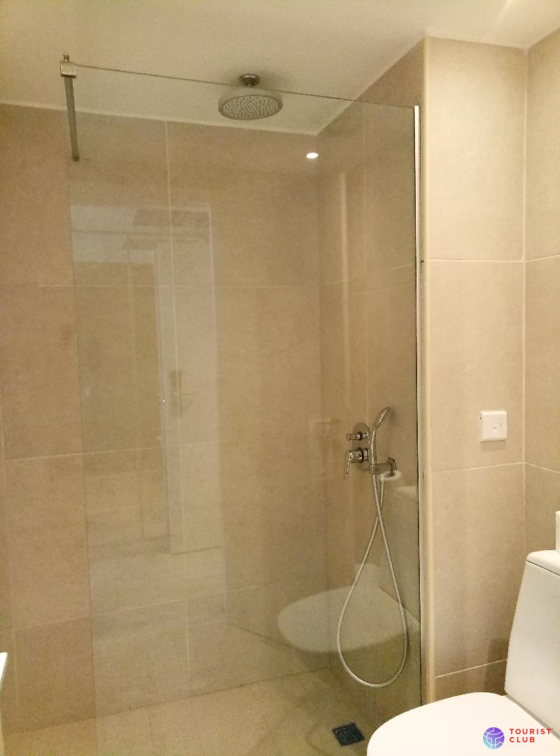 Venus Beach Hotel - фото отеля