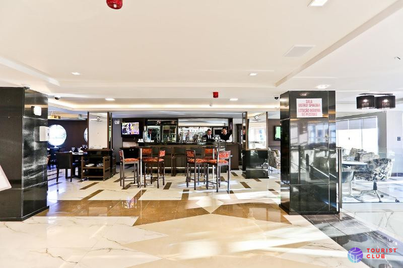 Sandri Palace Hotel - фото отеля