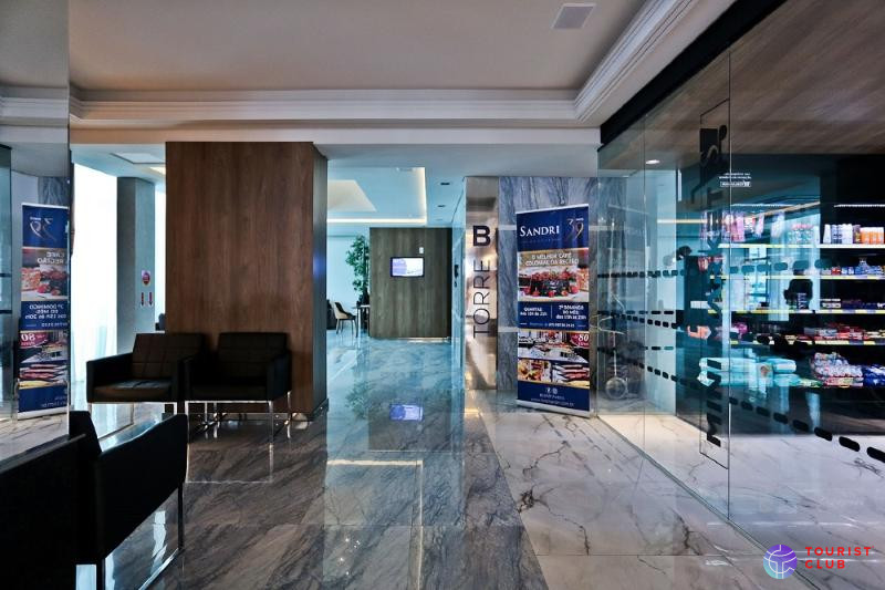 Sandri Palace Hotel - фото отеля