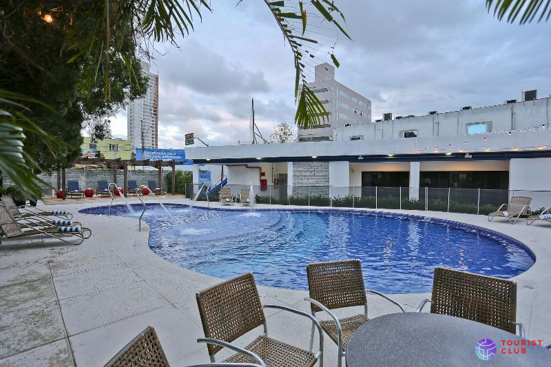 Sandri Palace Hotel - фото отеля