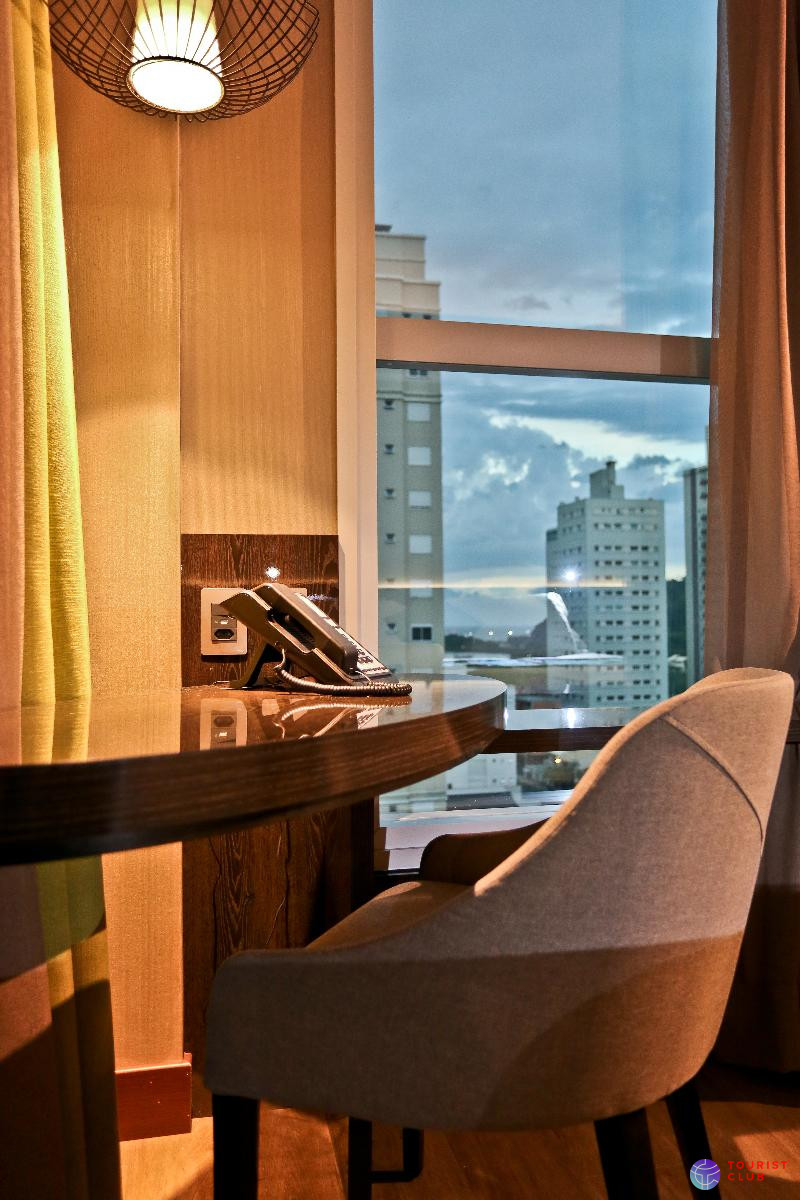 Sandri Palace Hotel - фото отеля