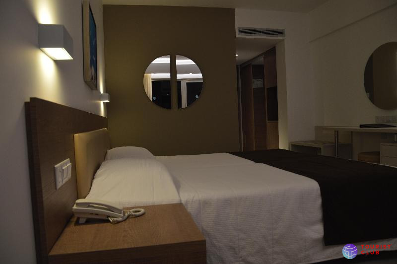 Vassos Nissi Plage Hotel & Spa - фото отеля