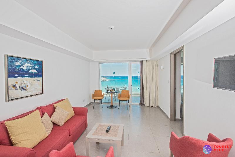 Vassos Nissi Plage Hotel & Spa - фото отеля