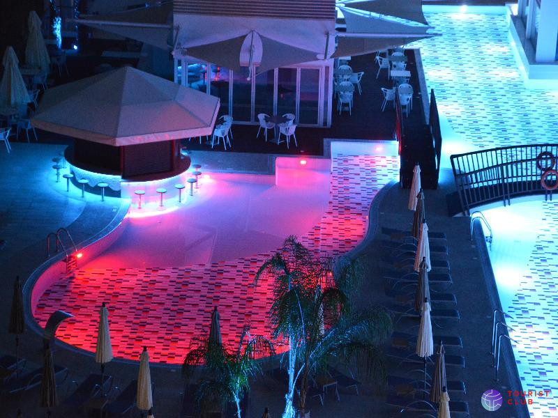 Vassos Nissi Plage Hotel & Spa - фото отеля