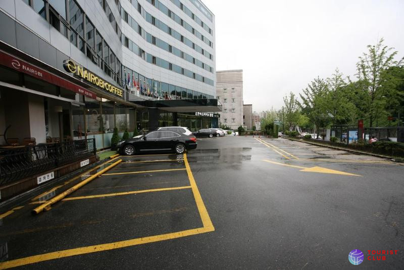 Hotel Crown Itaewon - фото отеля