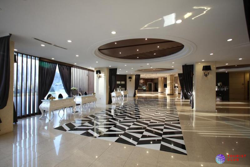 Hotel Crown Itaewon - фото отеля