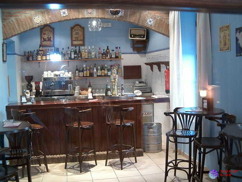 La Posada de Montellano - фото отеля