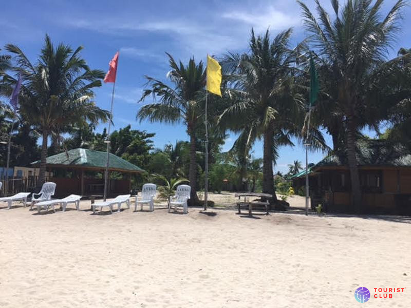 Bantayan Huts - фото отеля