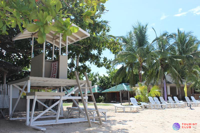 Bantayan Huts - фото отеля