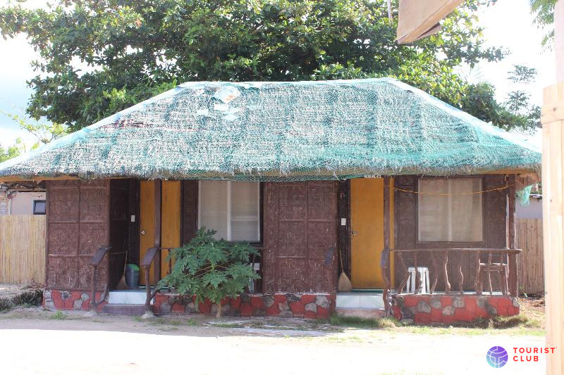 Bantayan Huts - фото отеля