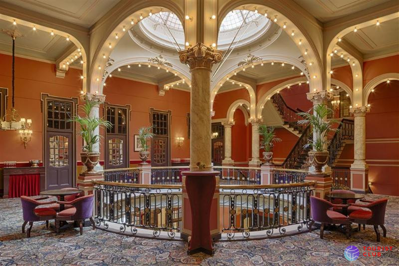 Hotel des Indes, Leading Hotels of the World - фото отеля