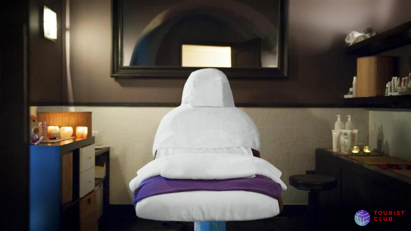 Hotel des Indes, Leading Hotels of the World - фото отеля