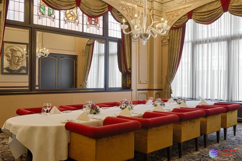 Hotel des Indes, Leading Hotels of the World - фото отеля
