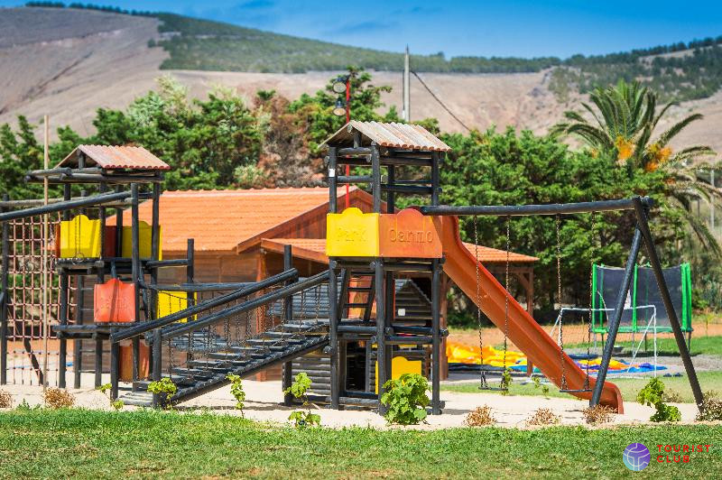 Vila Baleira Porto Santo - фото отеля