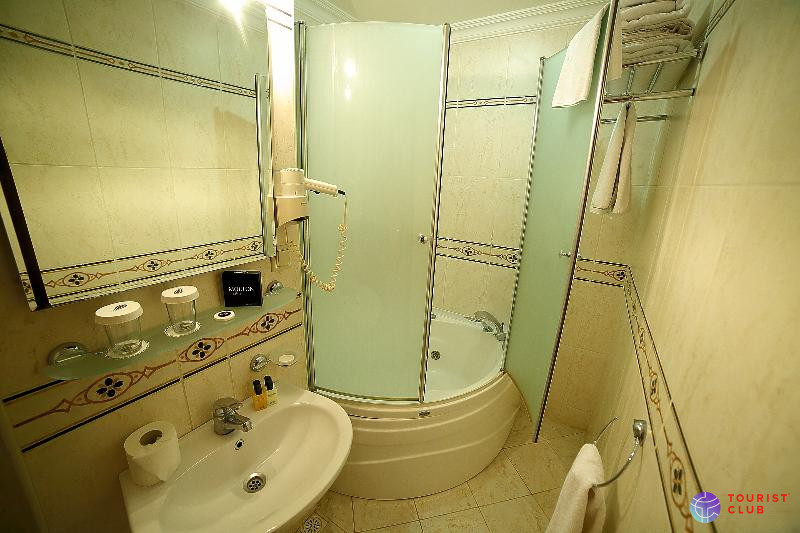 Pera Rose Hotel - фото отеля
