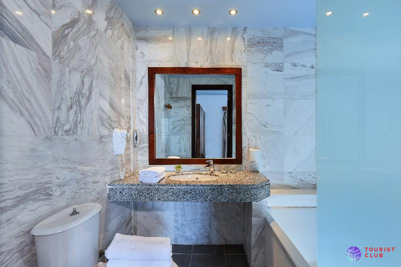 Arminda Hotel & Spa - фото отеля