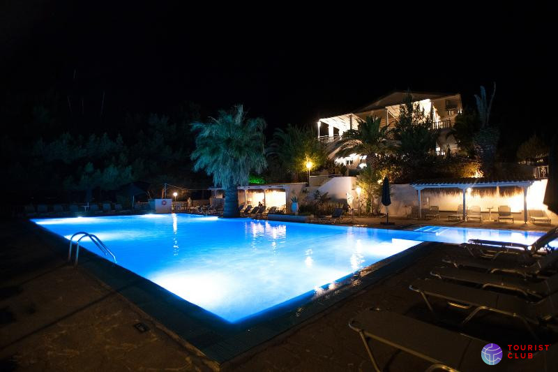 Bianco Olympico Beach Resort - фото отеля