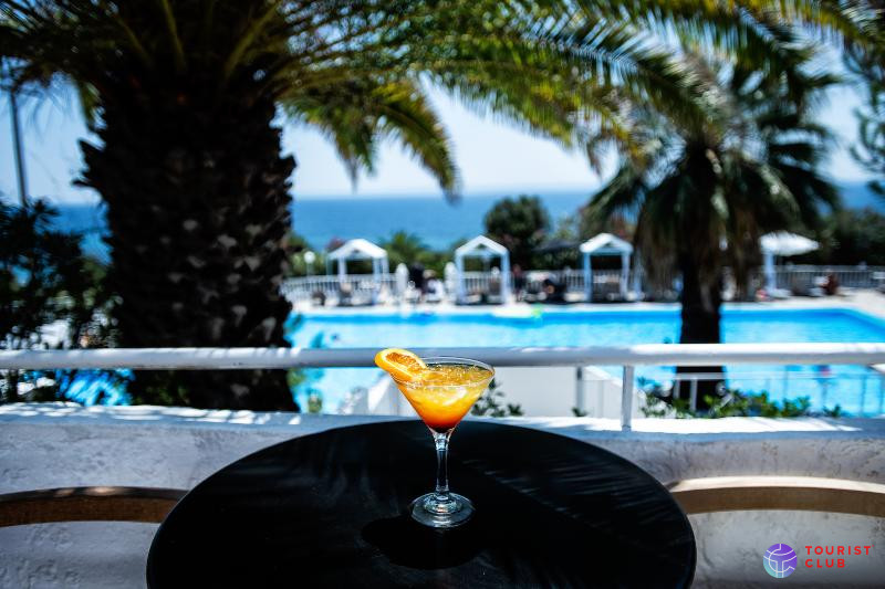 Bianco Olympico Beach Resort - фото отеля