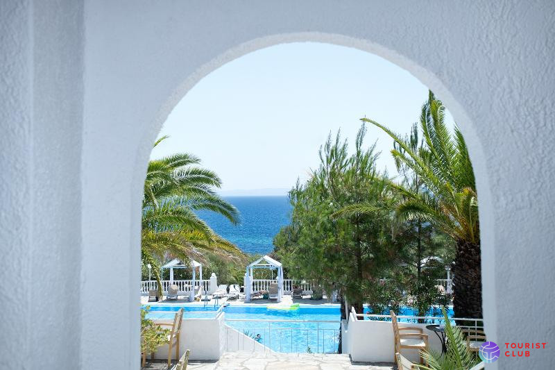 Bianco Olympico Beach Resort - фото отеля