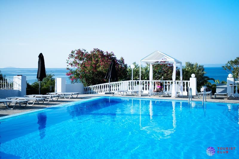 Bianco Olympico Beach Resort - фото отеля