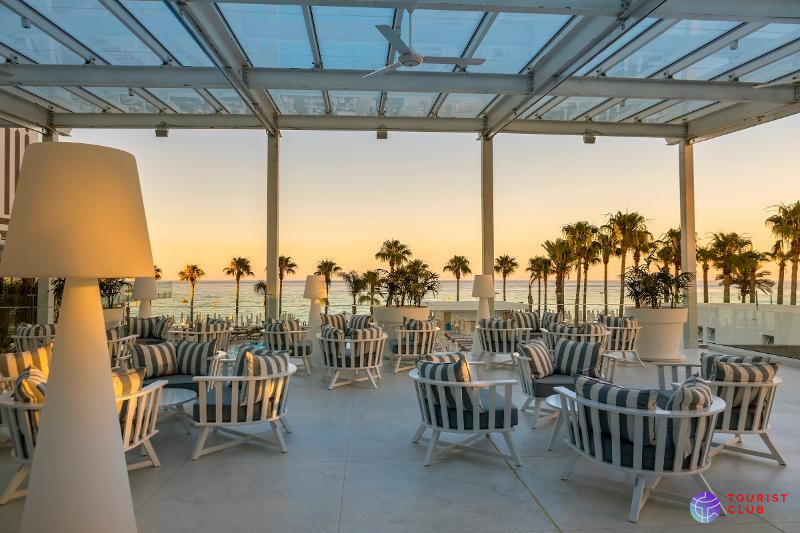 Constantinos The Great Beach Hotel - фото отеля