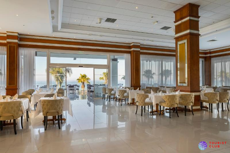 Constantinos The Great Beach Hotel - фото отеля