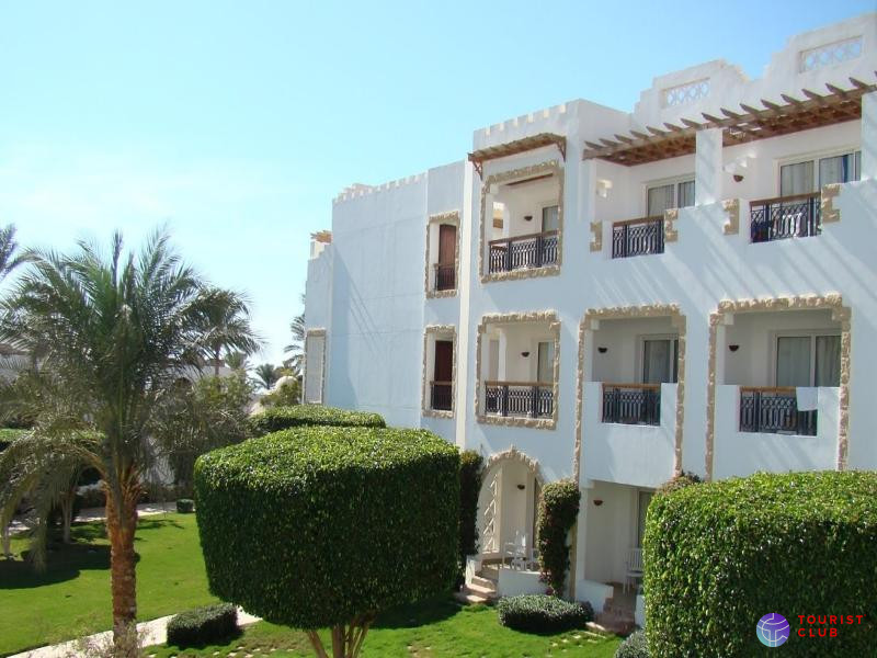 Tiran Island Hotel - фото отеля