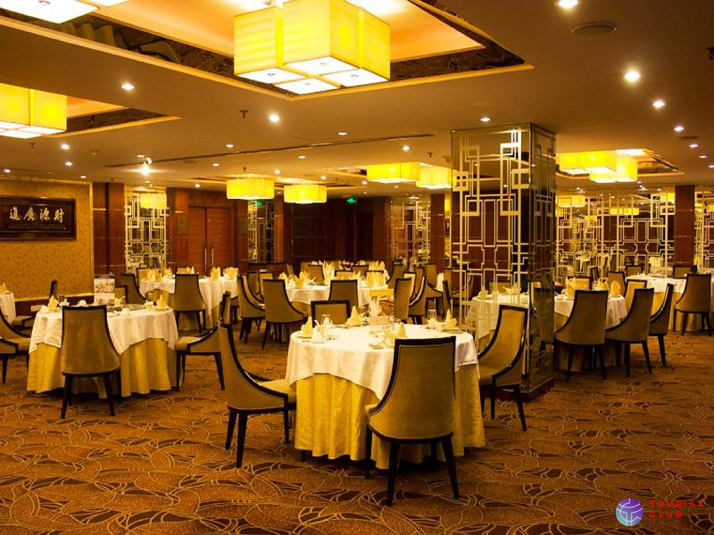 Novotel Shanghai Atlantis - фото отеля