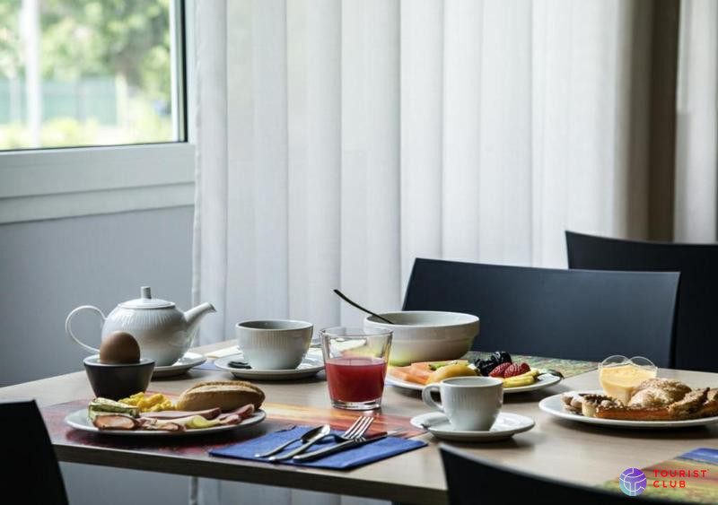 ibis Styles Varese - фото отеля