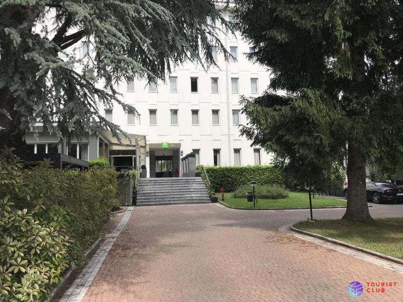 ibis Styles Varese - фото отеля