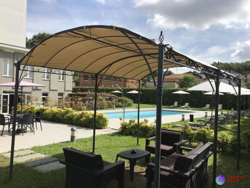 ibis Styles Varese - фото отеля
